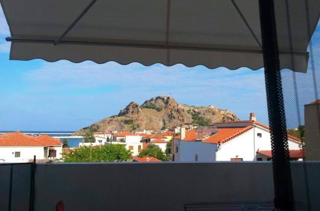 Kostas Studios Apartments - Ενοικιαζόμενα Δωμάτια Με Κουζινάκι ميرينا المظهر الخارجي الصورة
